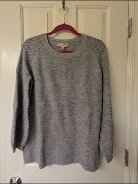 Nannette Lapore Gray Knit Sweater with Balloon Sleeves